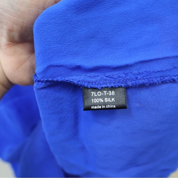 Olivaceous Flowy 100% silk royal blue Tank - Picture 3 of 4
